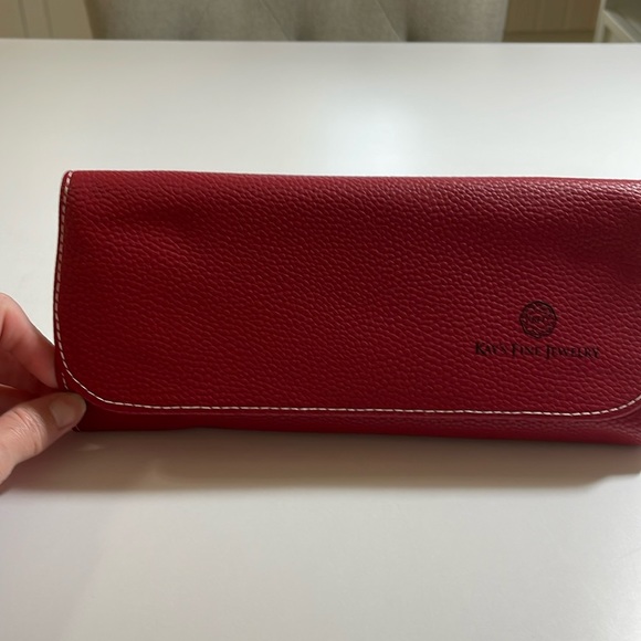 Jewelry - Travel Jewelry Case